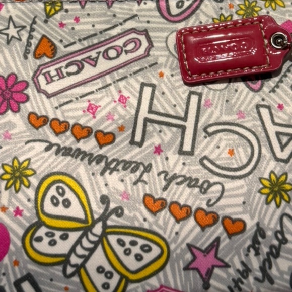 Coach Small Wristlet - Picture 2 of 9